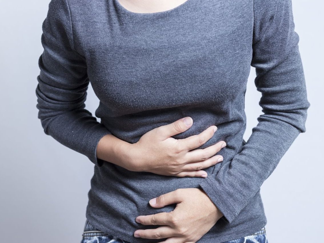 Read more about the article 5 Natural Hacks To Prevent Gastritis – 5 To Thrive Friday